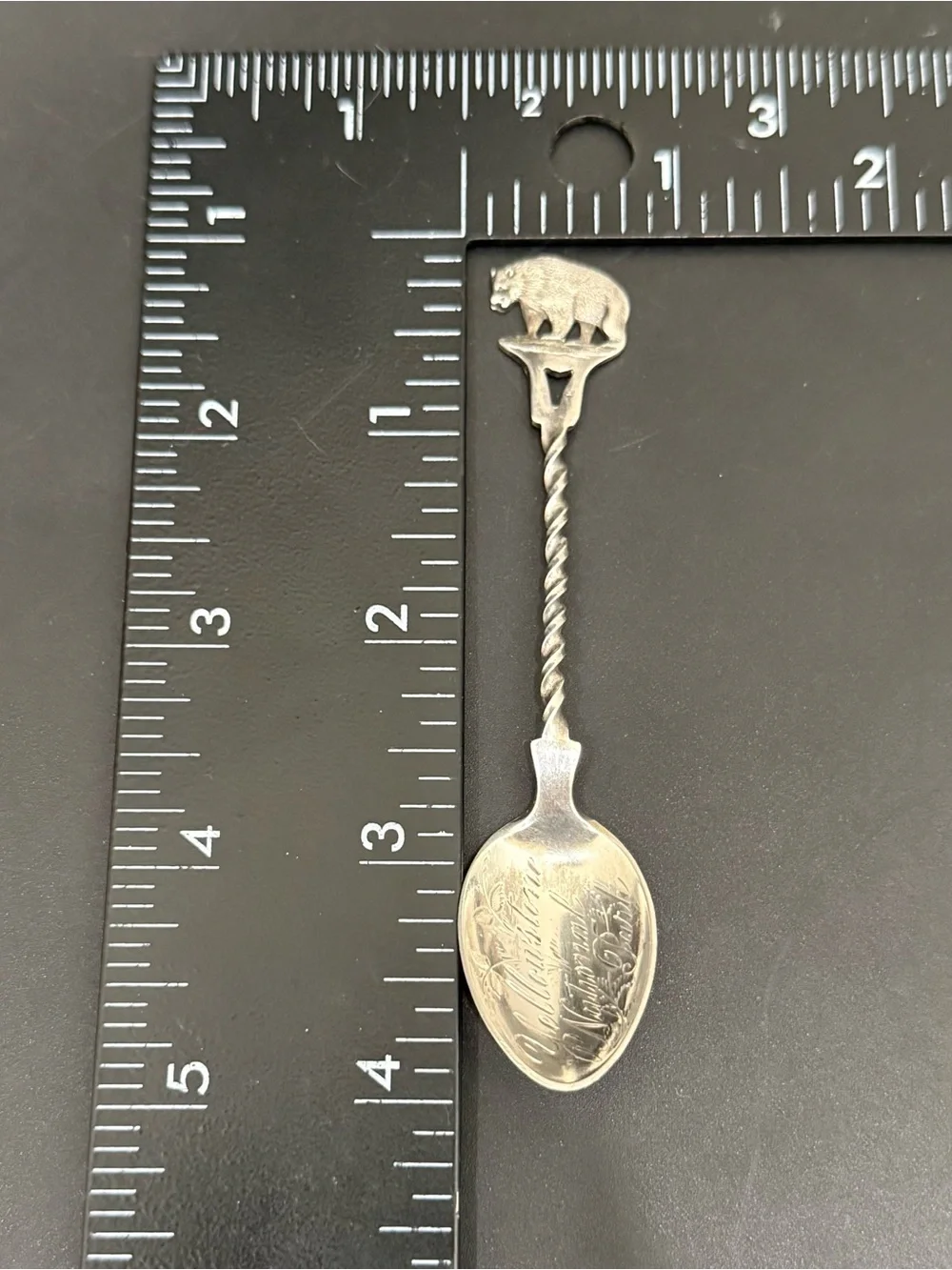 Vintage Yellowstone National Park Sterling Silver Bear Handle 4” Souvenir Spoon